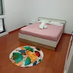 Geovanny House *