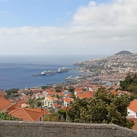 Geovanny House Funchal (Madeira)